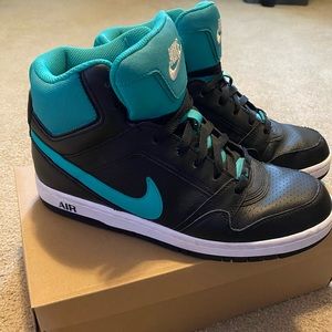 Nike Air Prestige 3 - 9.5 Sneakers